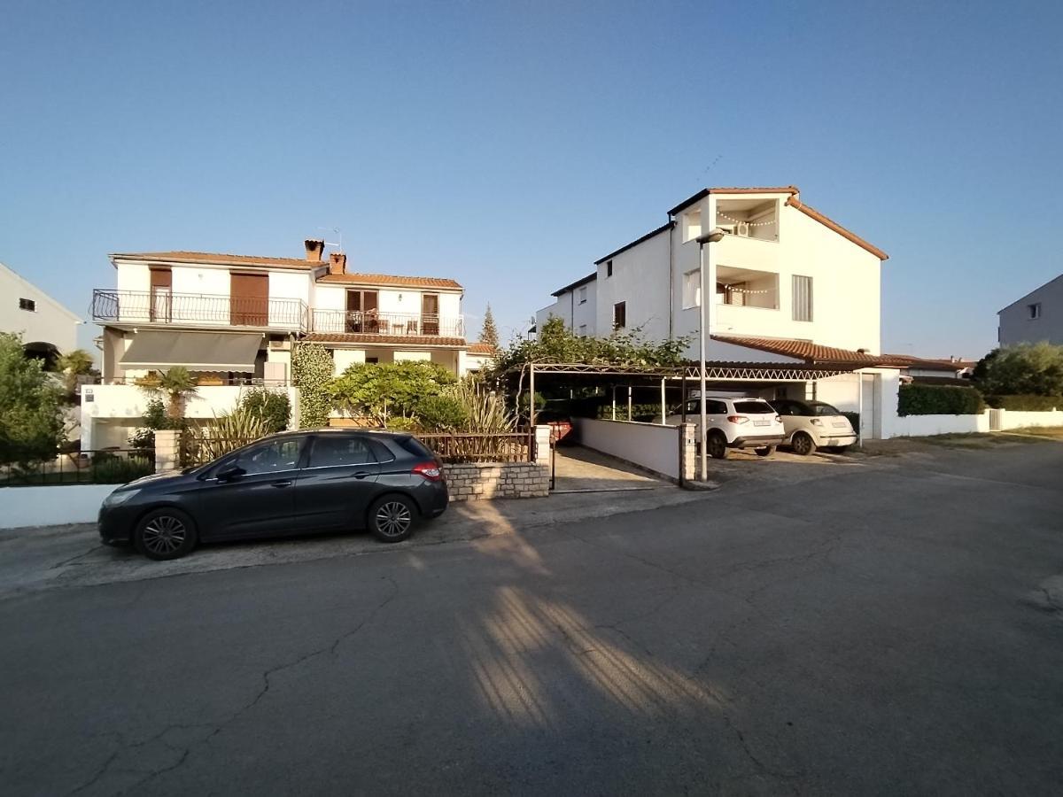 Apartment Marijana Poreč Exterior foto
